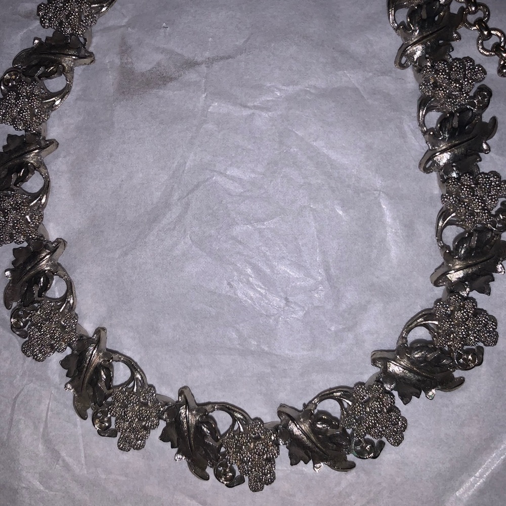 Silver grape vine necklace